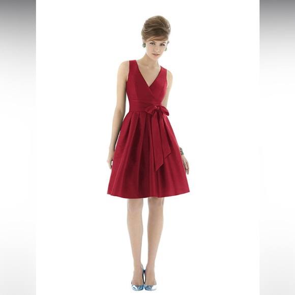 Alfred Sung - D666 V Neck Short Bridesmaid Dress - Picture 1 of 6